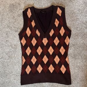 Argyle Sweater Vest in Brown and Tan